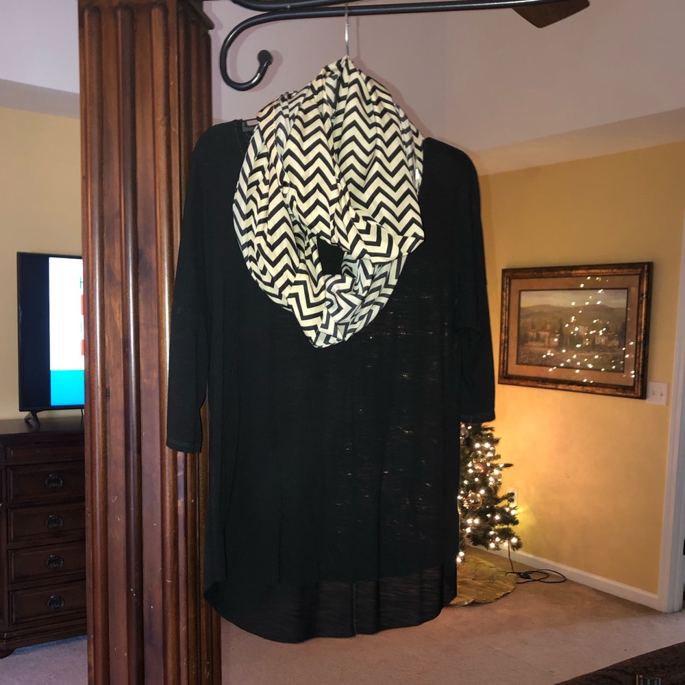 Chevron Infinity Scarf EXCELLENT Condition
